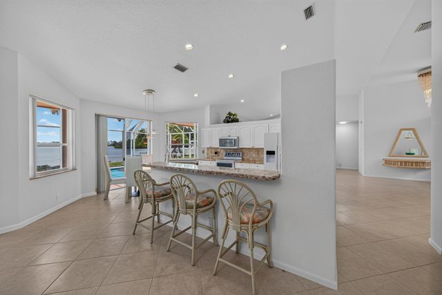 1501 NW 180th Way, Pembroke Pines, FL 33029