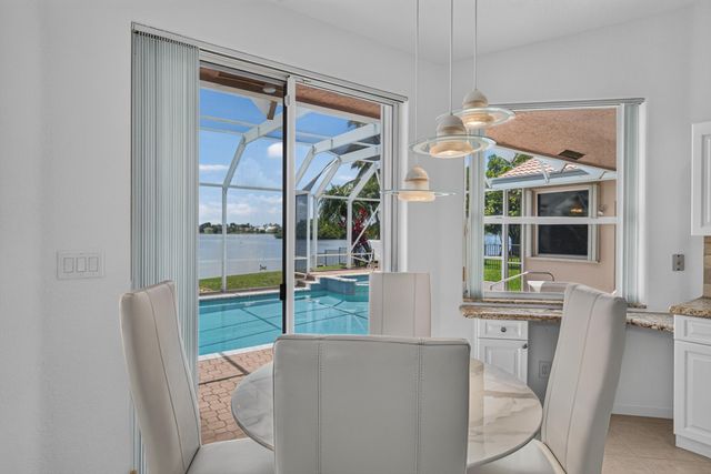 1501 NW 180th Way, Pembroke Pines, FL 33029