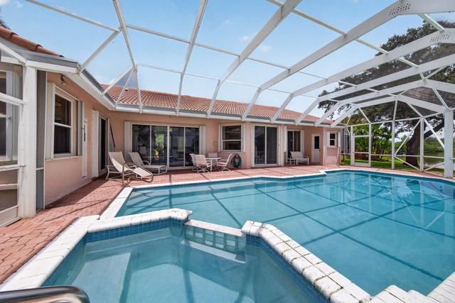1501 NW 180th Way, Pembroke Pines, FL 33029