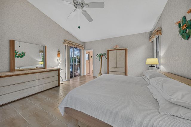 1501 NW 180th Way, Pembroke Pines, FL 33029