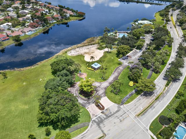 1501 NW 180th Way, Pembroke Pines, FL 33029