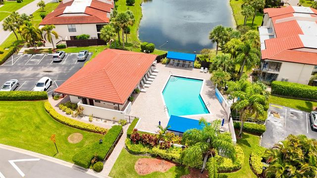 8210 Casa Del Lago C, Boca Raton, FL 33433