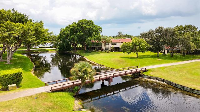 8210 Casa Del Lago C, Boca Raton, FL 33433