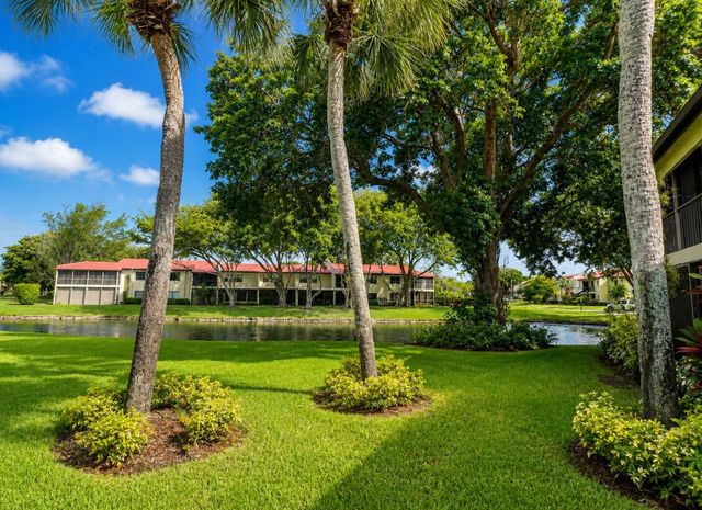 8210 Casa Del Lago C, Boca Raton, FL 33433