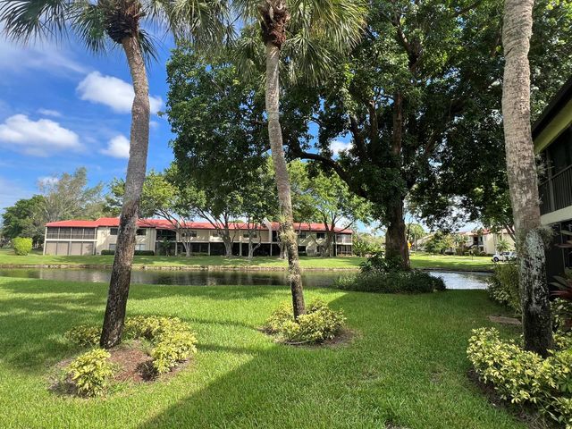 8210 Casa Del Lago C, Boca Raton, FL 33433