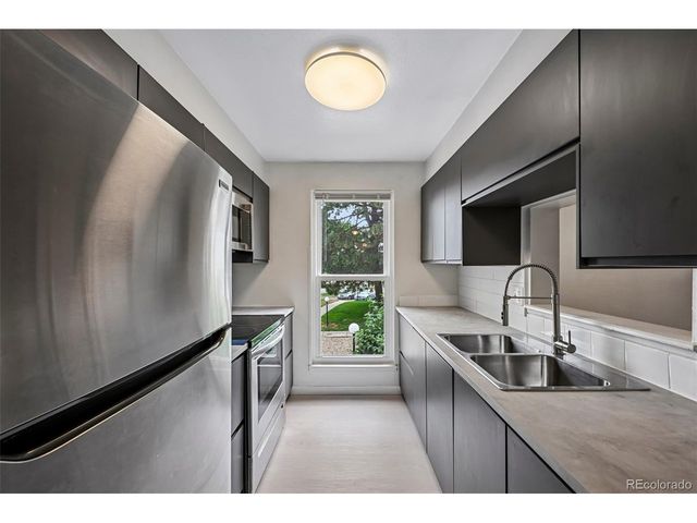 15202 E Hampden Cir F5, Aurora, CO 80014
