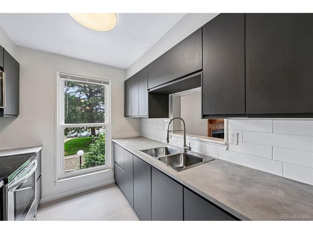 15202 E Hampden Cir F5, Aurora, CO 80014