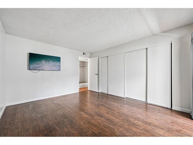 15202 E Hampden Cir F5, Aurora, CO 80014
