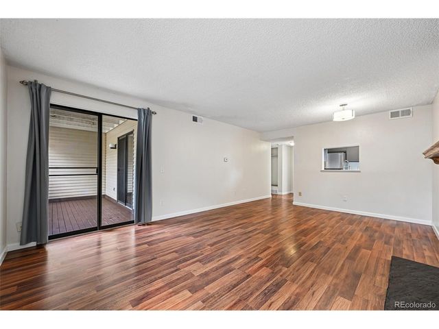 15202 E Hampden Cir F5, Aurora, CO 80014