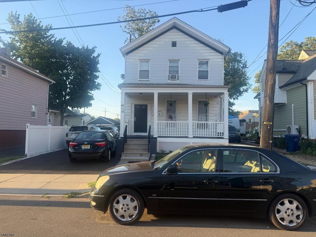 142 Clay St, Hackensack City, NJ 07601 — photo 2