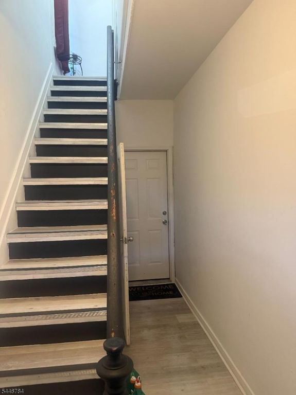 142 Clay St, Hackensack City, NJ 07601 — photo 5