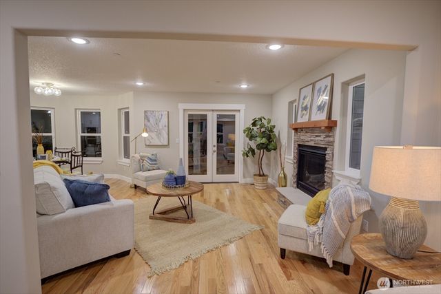 770 Columbia Street, Cathlamet, WA 98612