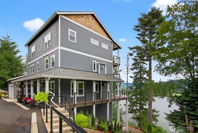 770 Columbia Street, Cathlamet, WA 98612