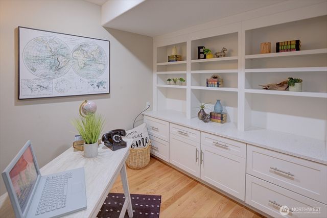 770 Columbia Street, Cathlamet, WA 98612