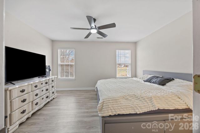 4108 Kenton Glenn Court NW, Concord, NC 28027