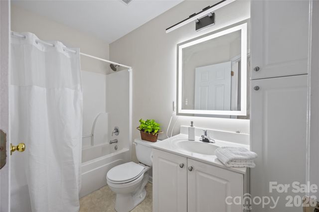 4108 Kenton Glenn Court NW, Concord, NC 28027