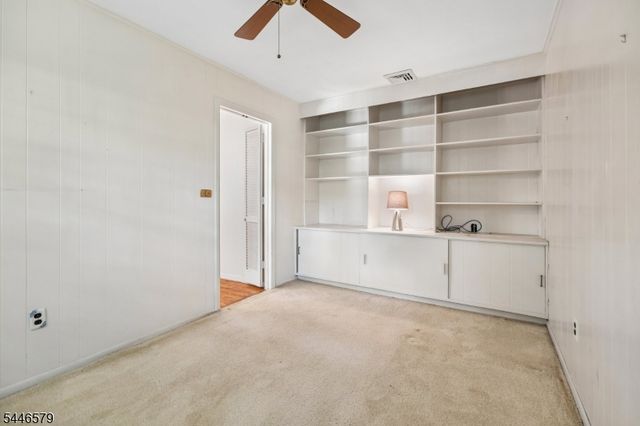 19 Dacotah Ave, Rockaway Twp., NJ 07866