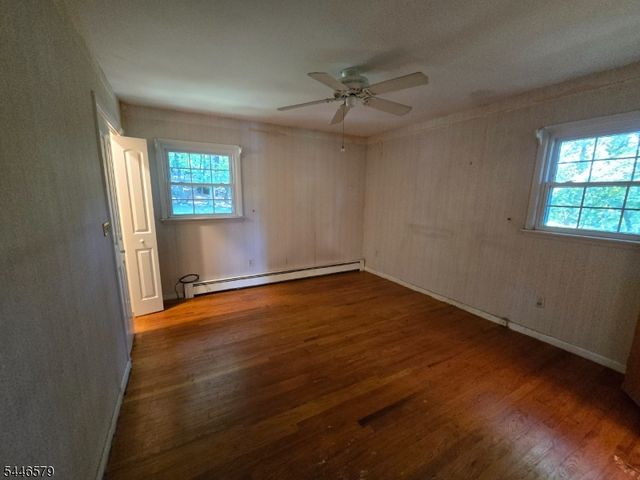 19 Dacotah Ave, Rockaway Twp., NJ 07866
