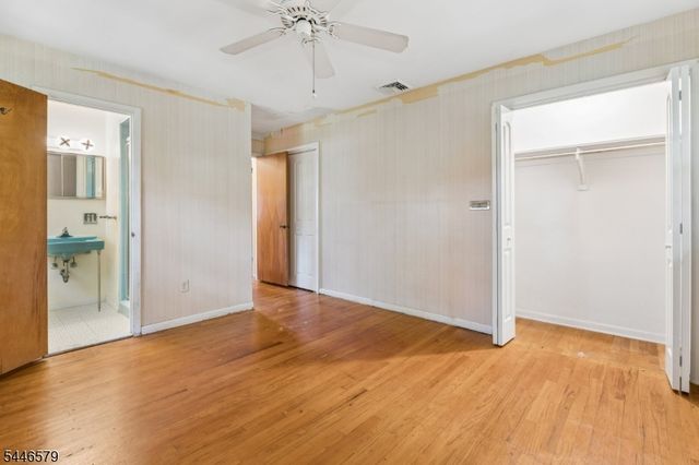 19 Dacotah Ave, Rockaway Twp., NJ 07866
