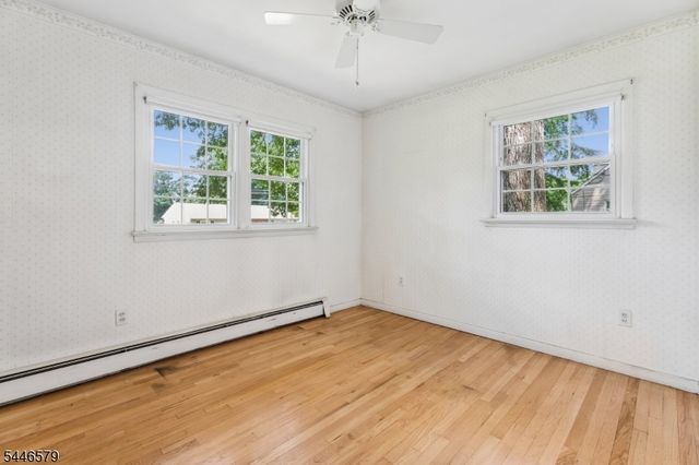19 Dacotah Ave, Rockaway Twp., NJ 07866