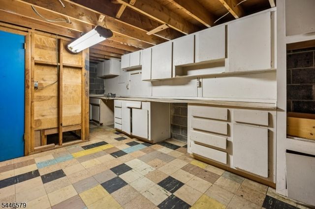 19 Dacotah Ave, Rockaway Twp., NJ 07866