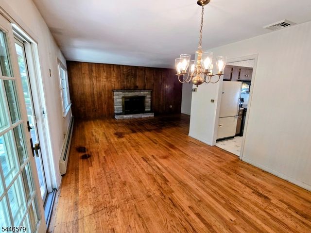 19 Dacotah Ave, Rockaway Twp., NJ 07866