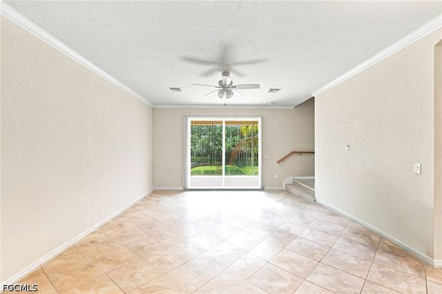 10174 Via Colomba CIR, Fort Myers, FL 33966