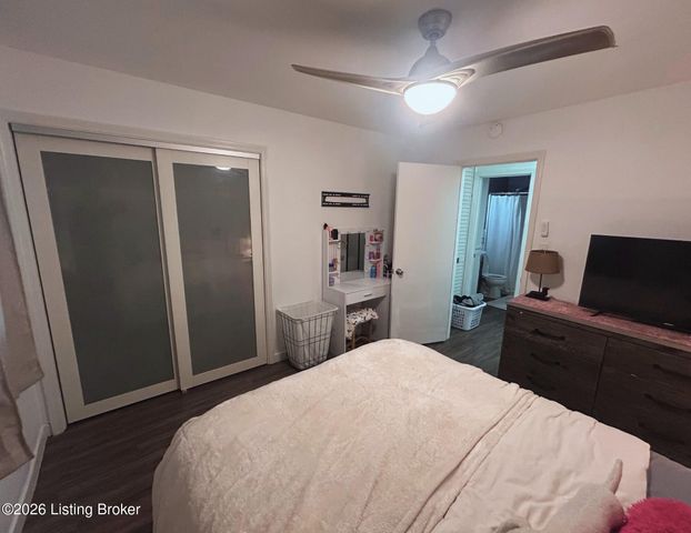 1924 Goldsmith Ln UNIT 42, Louisville, KY 40218