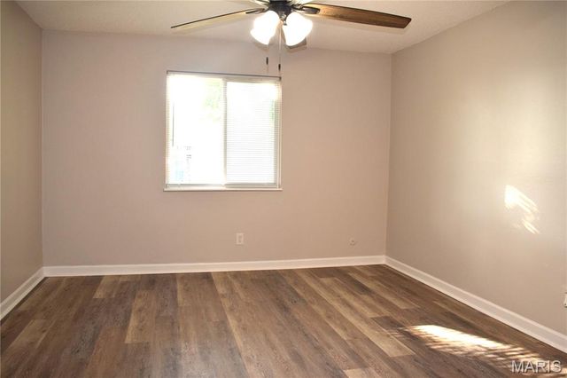 5766 Westphalia Lane B, Oakville, MO 63129