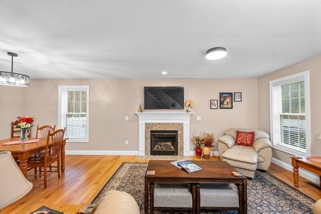 17 Mason Lane 9, Salisbury, MA 01952