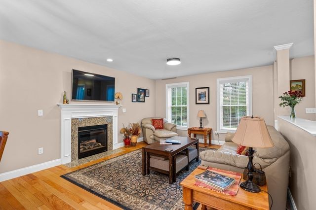 17 Mason Lane 9, Salisbury, MA 01952