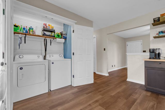265 Bumpus Mill Rd, Oak Grove, KY 42262