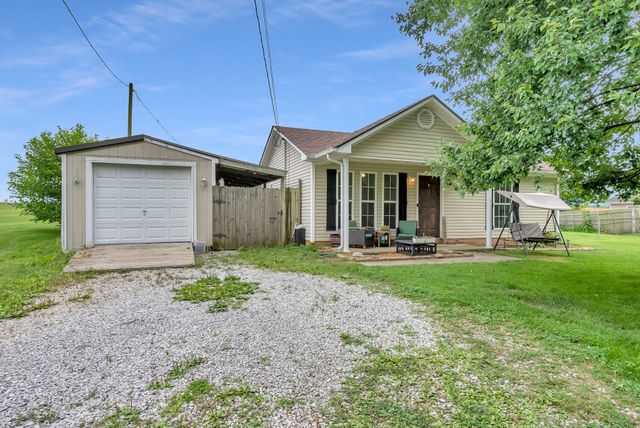 265 Bumpus Mill Rd, Oak Grove, KY 42262
