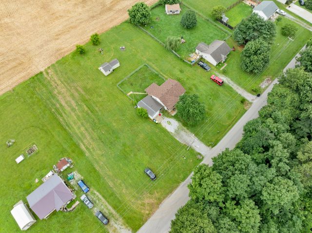 265 Bumpus Mill Rd, Oak Grove, KY 42262