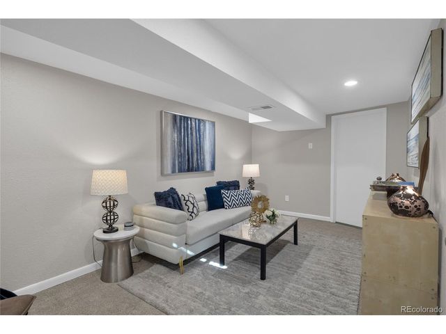 8995 Field St 11, Broomfield, CO 80021