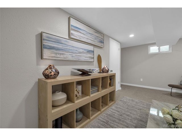 8995 Field St 11, Broomfield, CO 80021