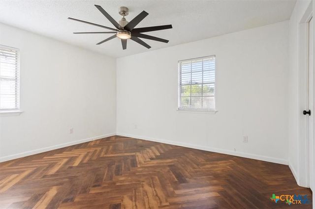 907 Willowbrook Street, Copperas Cove, TX 76522