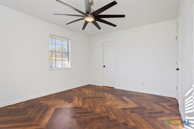 907 Willowbrook Street, Copperas Cove, TX 76522