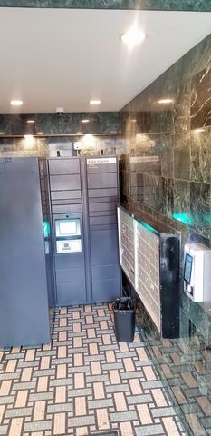 4764 N Virginia Avenue 107, Chicago, IL 60625