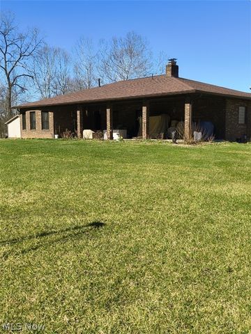 10174 Veto Road, Belpre, OH 45714