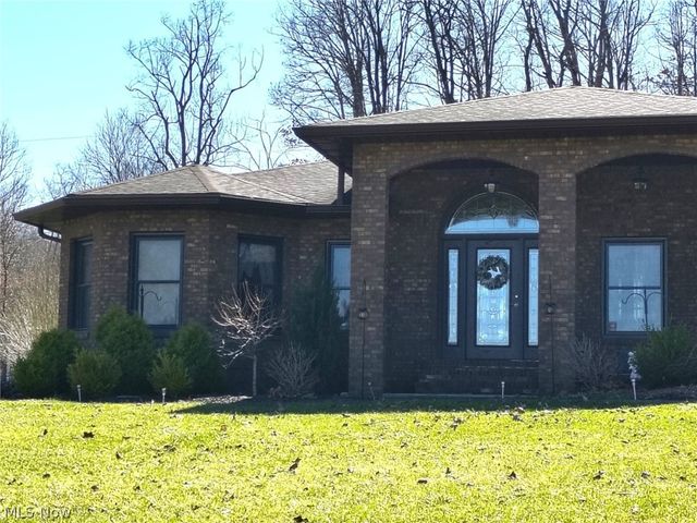 10174 Veto Road, Belpre, OH 45714
