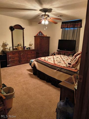 10174 Veto Road, Belpre, OH 45714