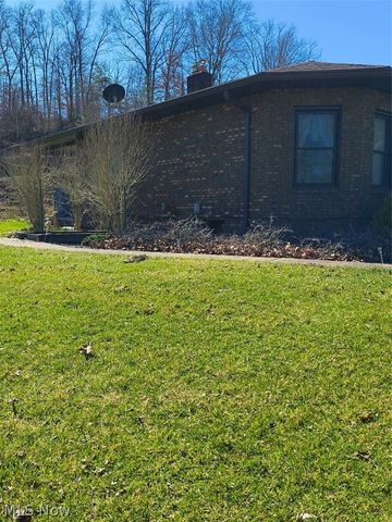 10174 Veto Road, Belpre, OH 45714