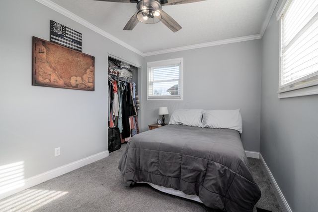 225 Edwards Road, Circleville, OH 43113