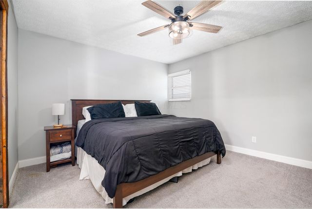 225 Edwards Road, Circleville, OH 43113