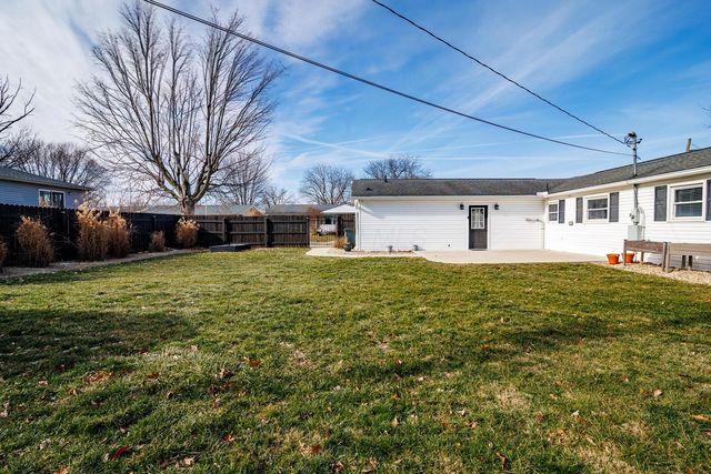 225 Edwards Road, Circleville, OH 43113