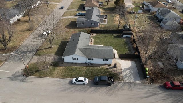 225 Edwards Road, Circleville, OH 43113