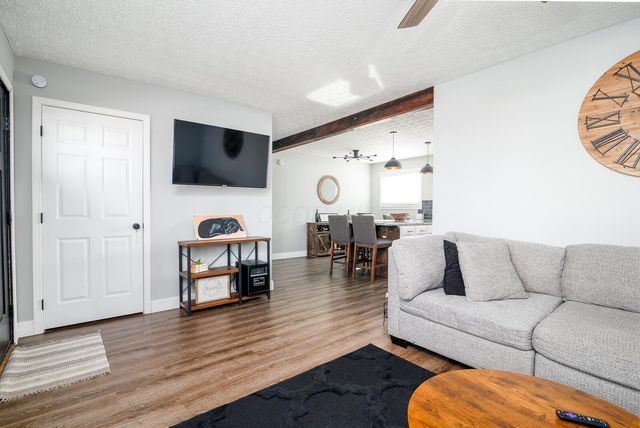 225 Edwards Road, Circleville, OH 43113