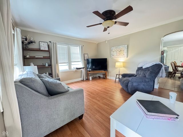 2722 17th Street, Columbus, IN 47201
