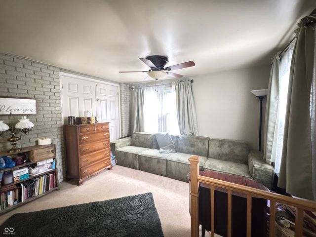 2722 17th Street, Columbus, IN 47201